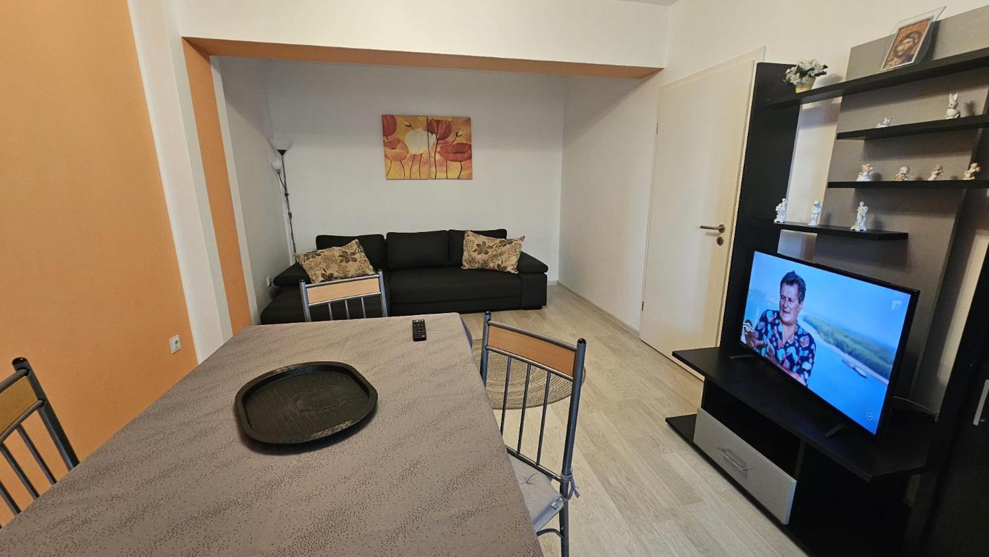 Elissa Apartment *